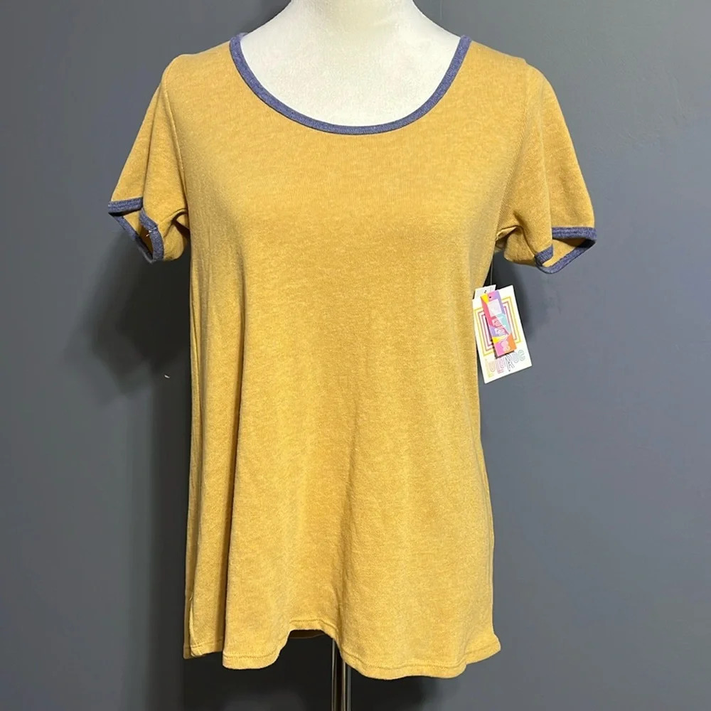NWTs LuLaRoe yellow with purple trim size medium shirt soft round neck